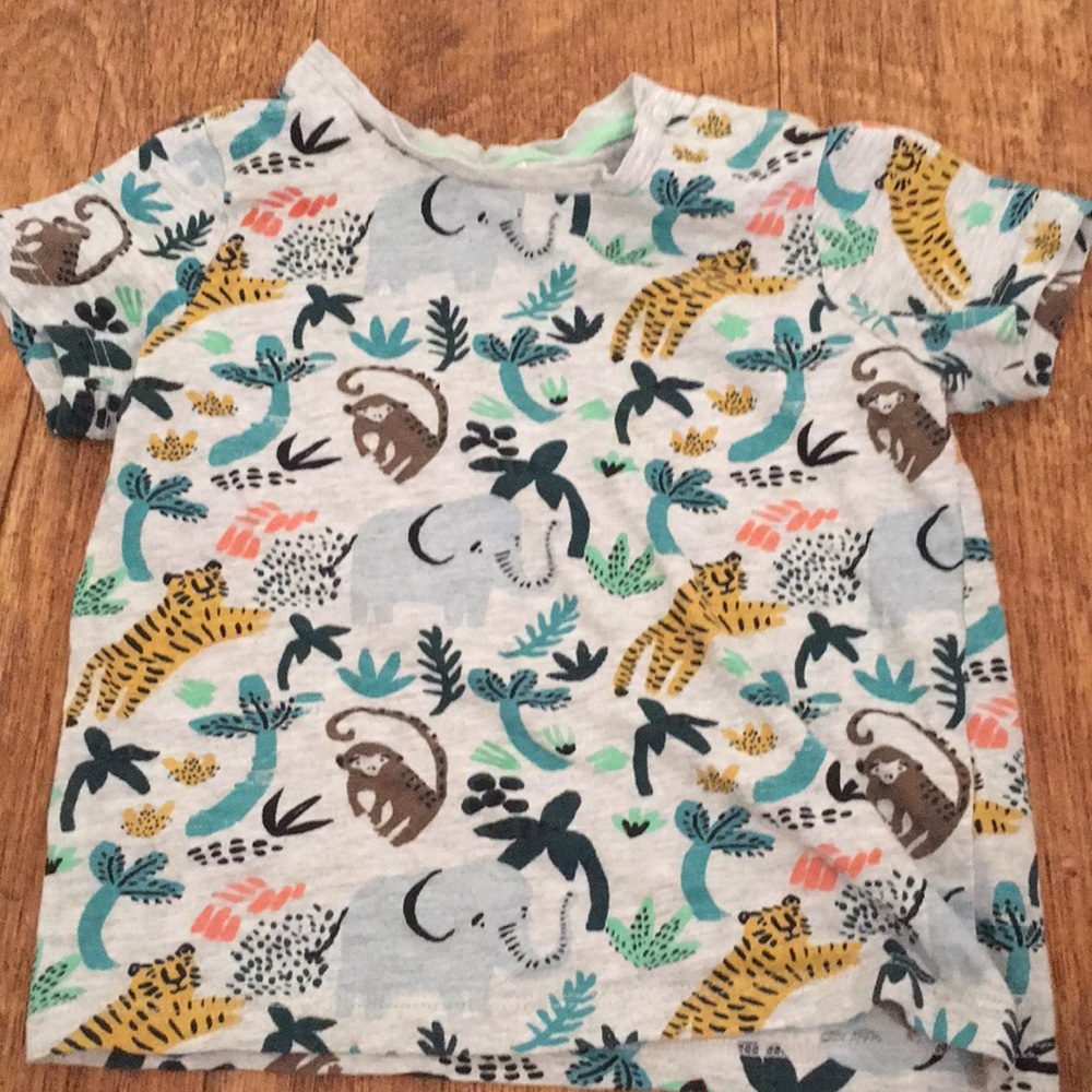 H&M jungle shirt